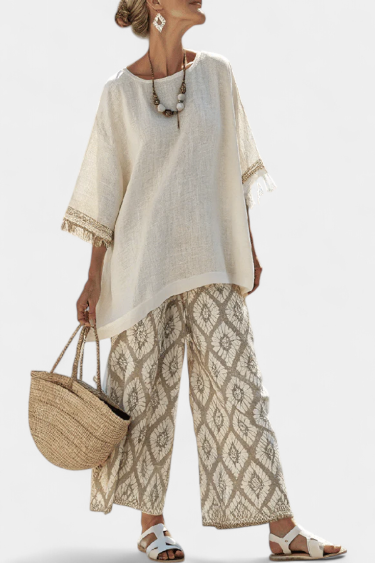 Souprava Boho Chic Daisy: Dlouhá blůza a potištěné kalhoty pro jedinečný styl