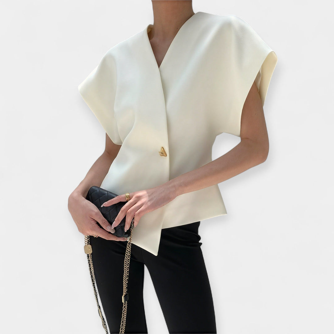 Minimalistický elegantní top