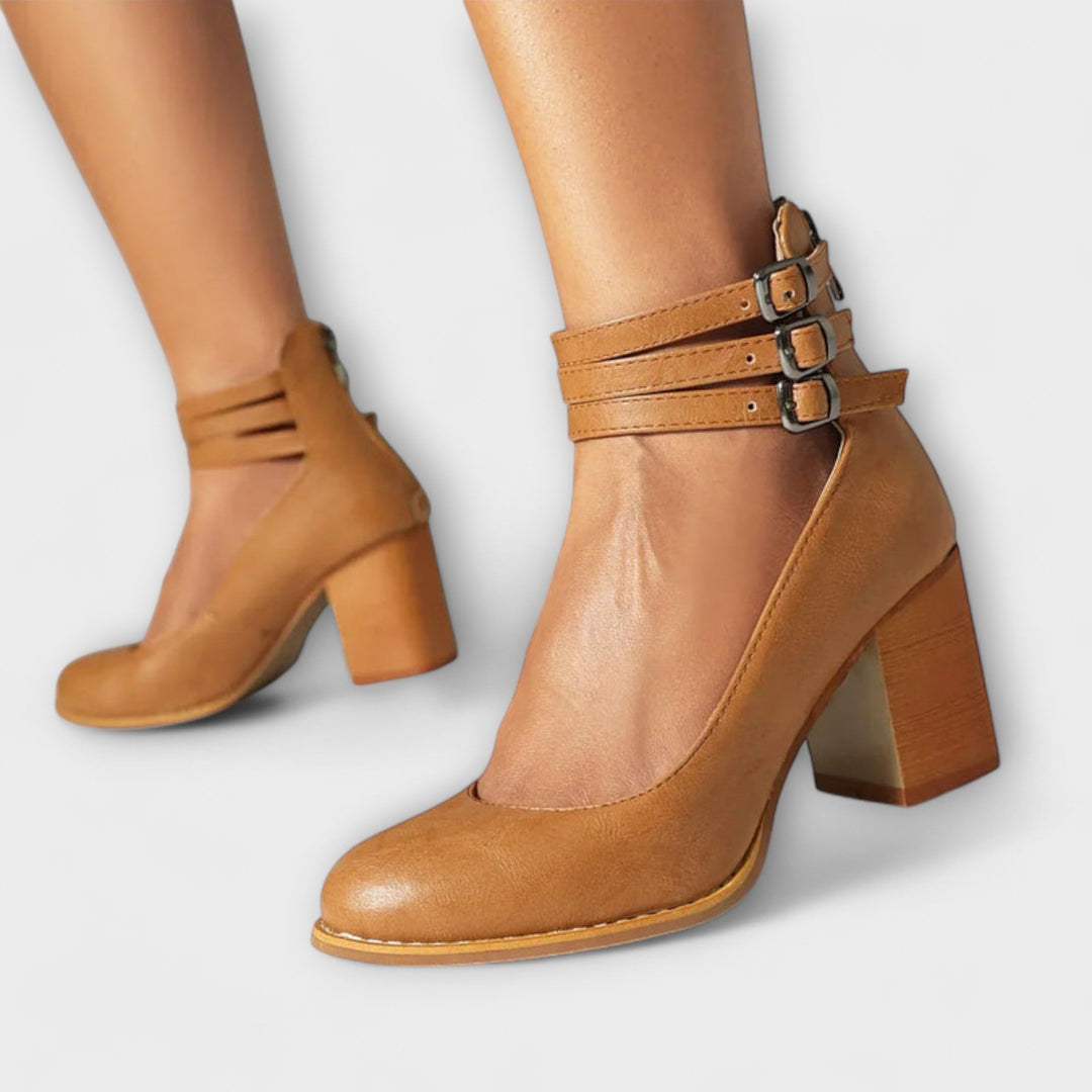 Boty s kotníkovým páskem