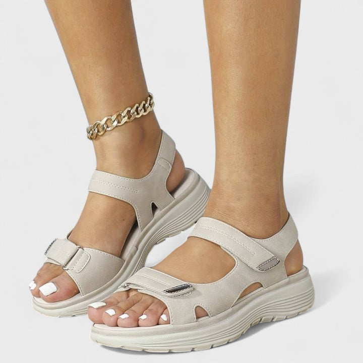 Ctirada - Ortopedické Kožené Sandály