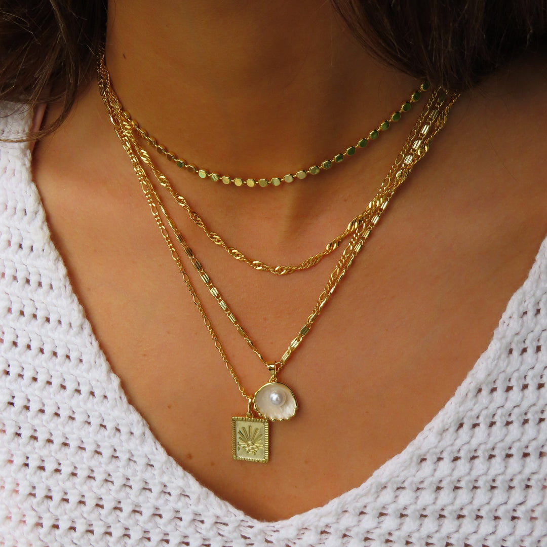 Náhrdelník se Slunečním Designem