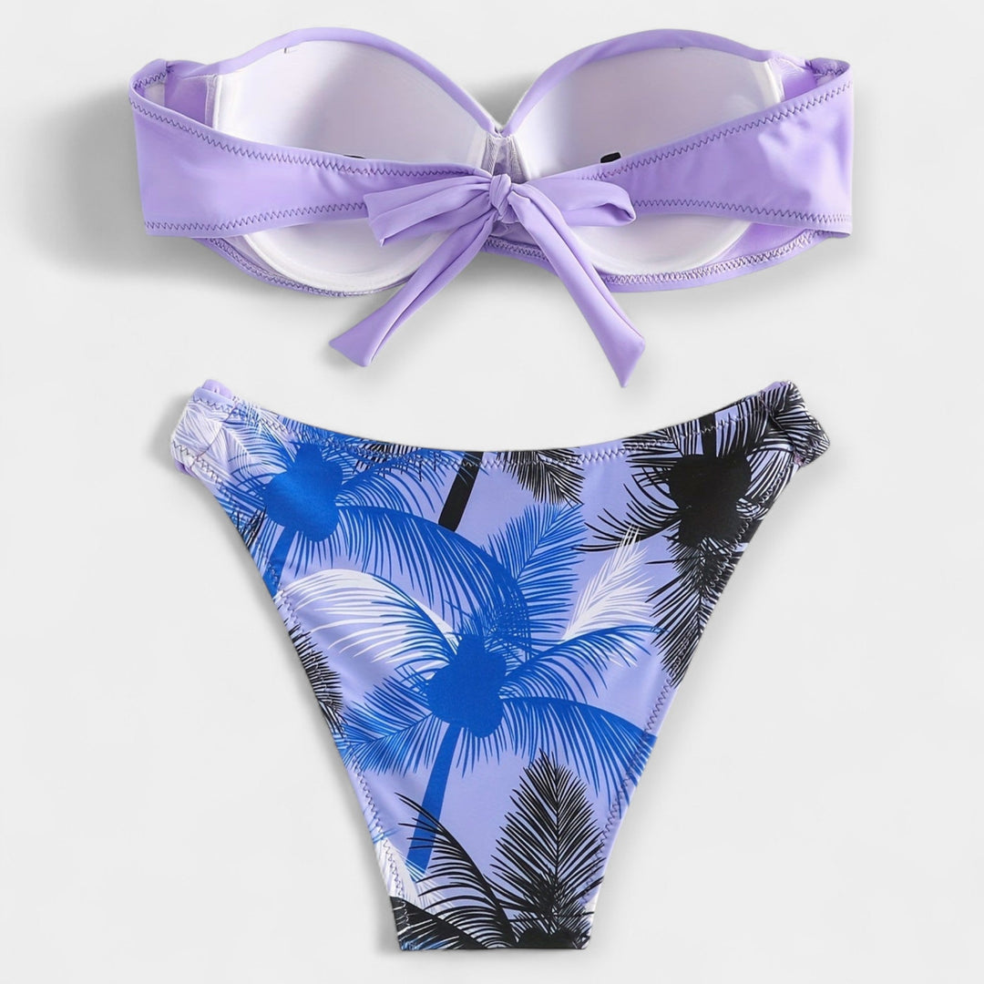 Sexet bikiny s otevřeným zadním dílem a stylem