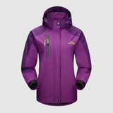 Libuše – Softshellová bunda na turistiku s odnímatelnou kapucí