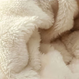 Aura - Větruodolná čepice a šála