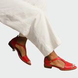 Nízké podpatkové sandály s páskem