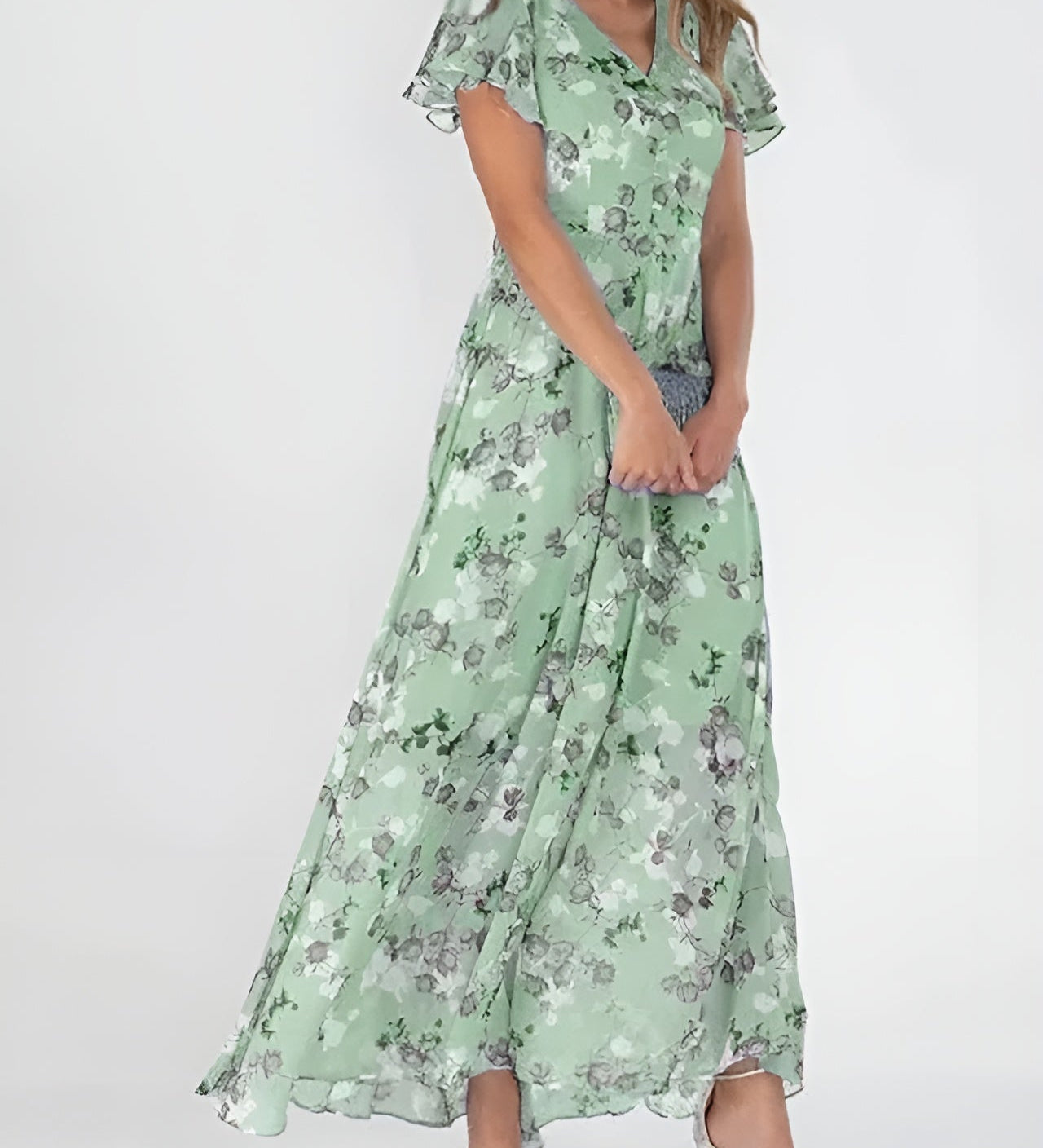 Elegantní Šaty Zakrývající Břicho