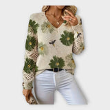 Pletená Blůza s Krajkovými Detaily