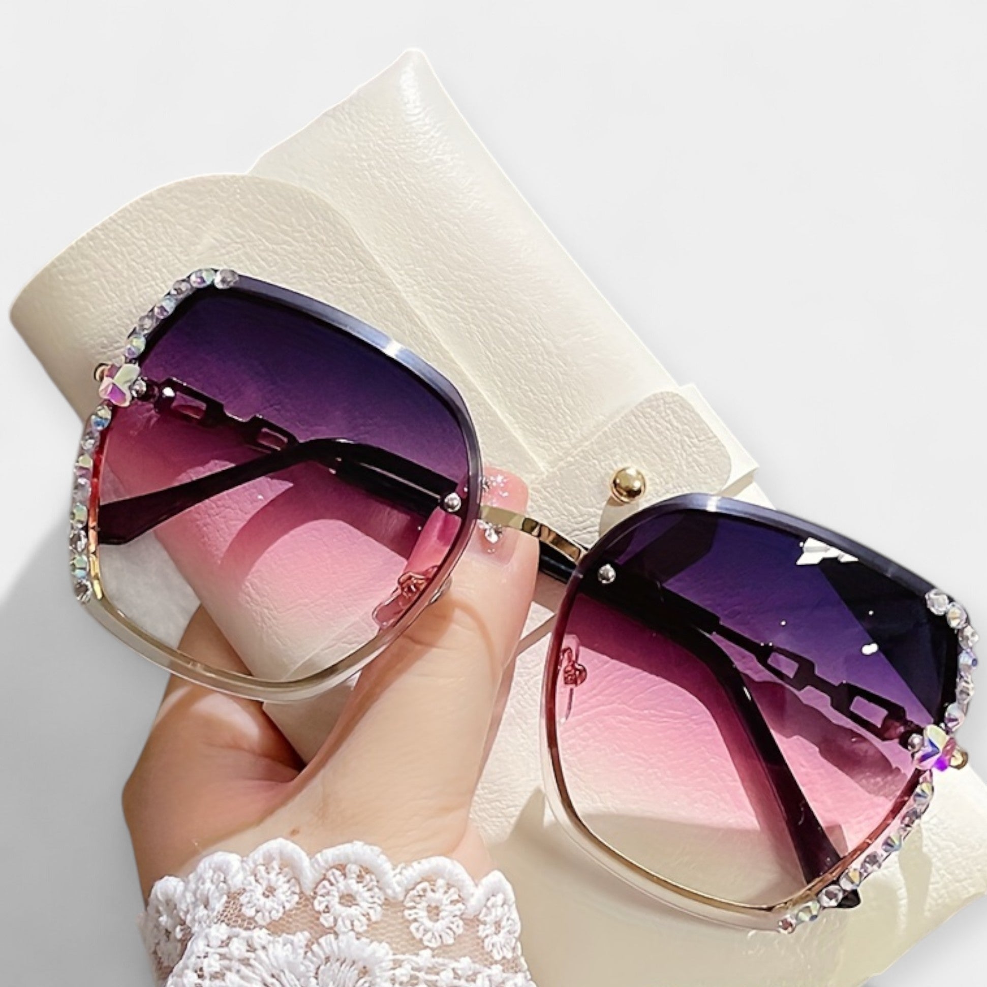 Dámské sluneční brýle s gradientním efektem