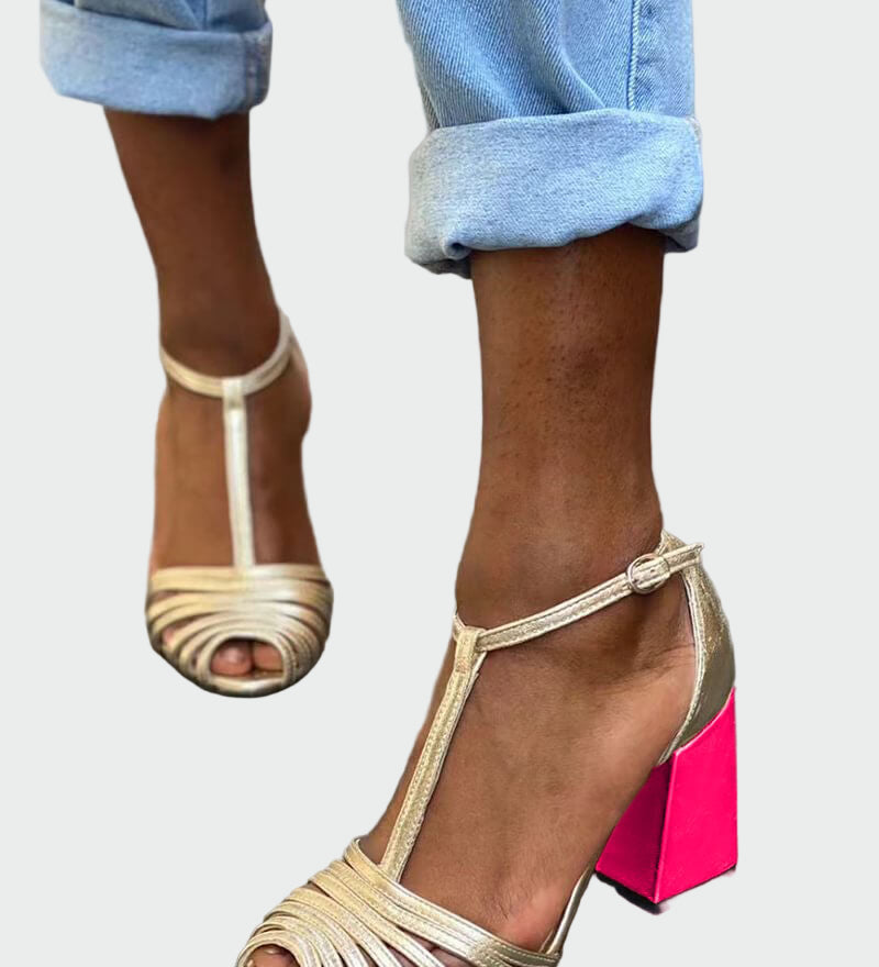 Elegantní sandály s T-páskem