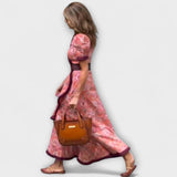 Elegantní růžové maxi šaty s krátkými rukávy