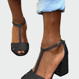 Elegantní sandály s T-páskem