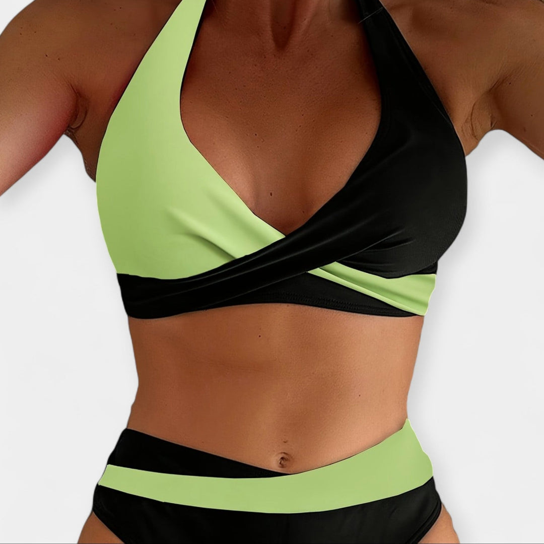 Bikini s kříženým výstřihem