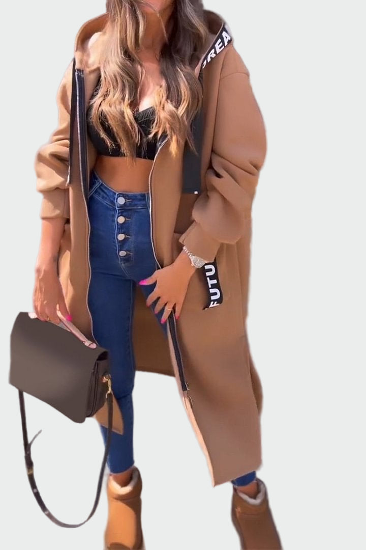 Dlouhý kabát s kapucí