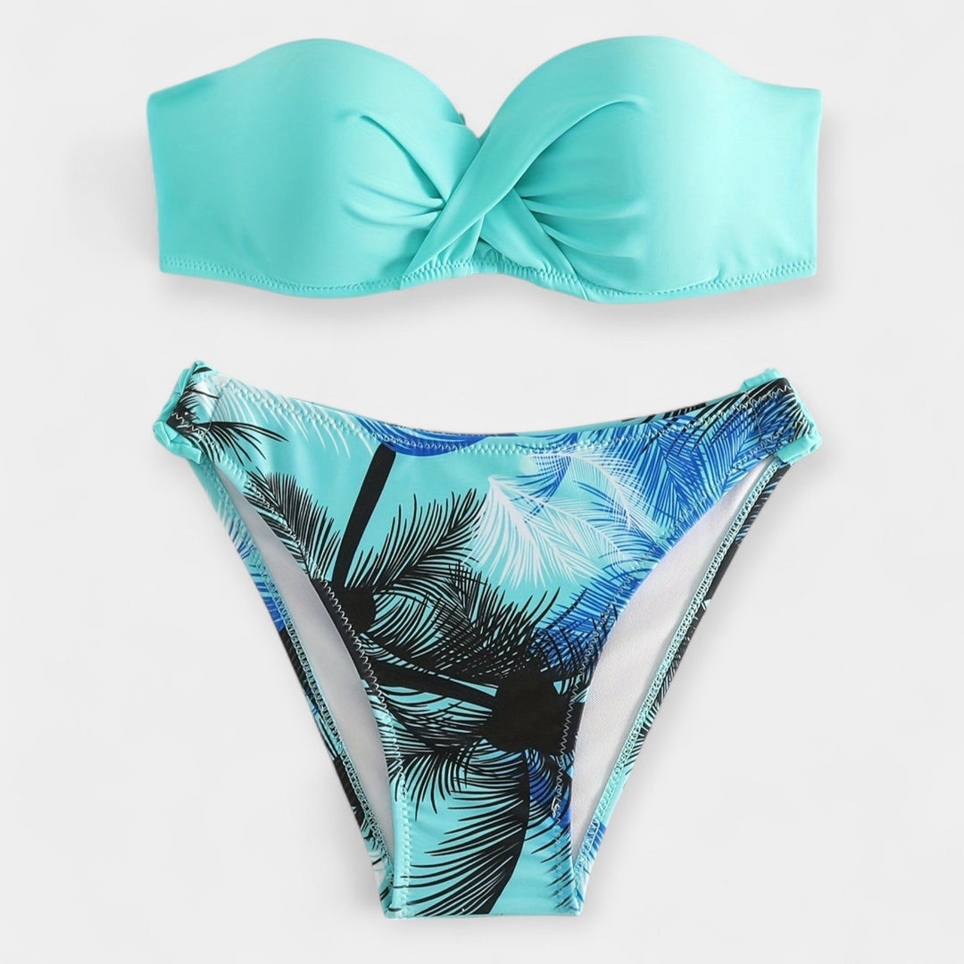 Sexet bikiny s otevřeným zadním dílem a stylem