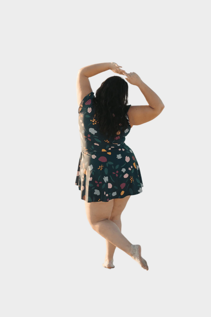 Bikini s volánky a podporou prsou