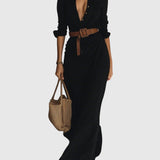 Klara – Šaty s elegantním výstřihem