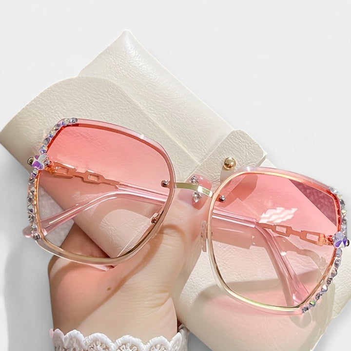 Dámské sluneční brýle s gradientním efektem