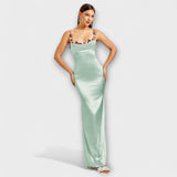 Eira - Ozdobené saténové šaty s šněrováním na zádech