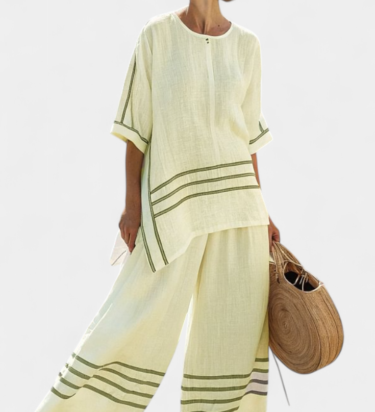 Overal s širokými pruhy a asymetrickým střihem - moderní a pohodlný styl