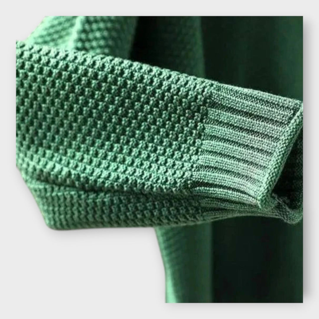 Svetr s vysokým límcem