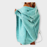 Pletená bunda s kapucí