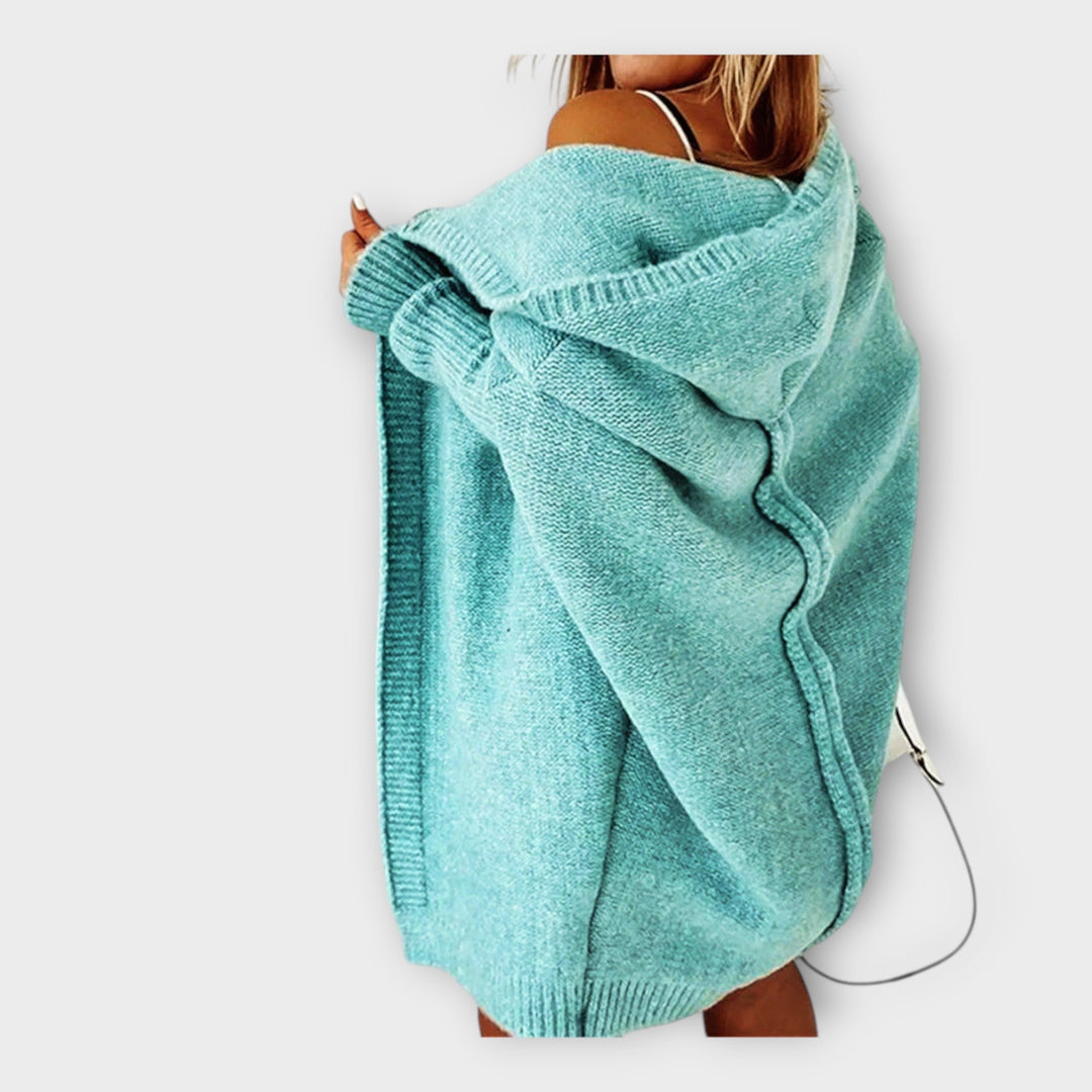 Pletená bunda s kapucí