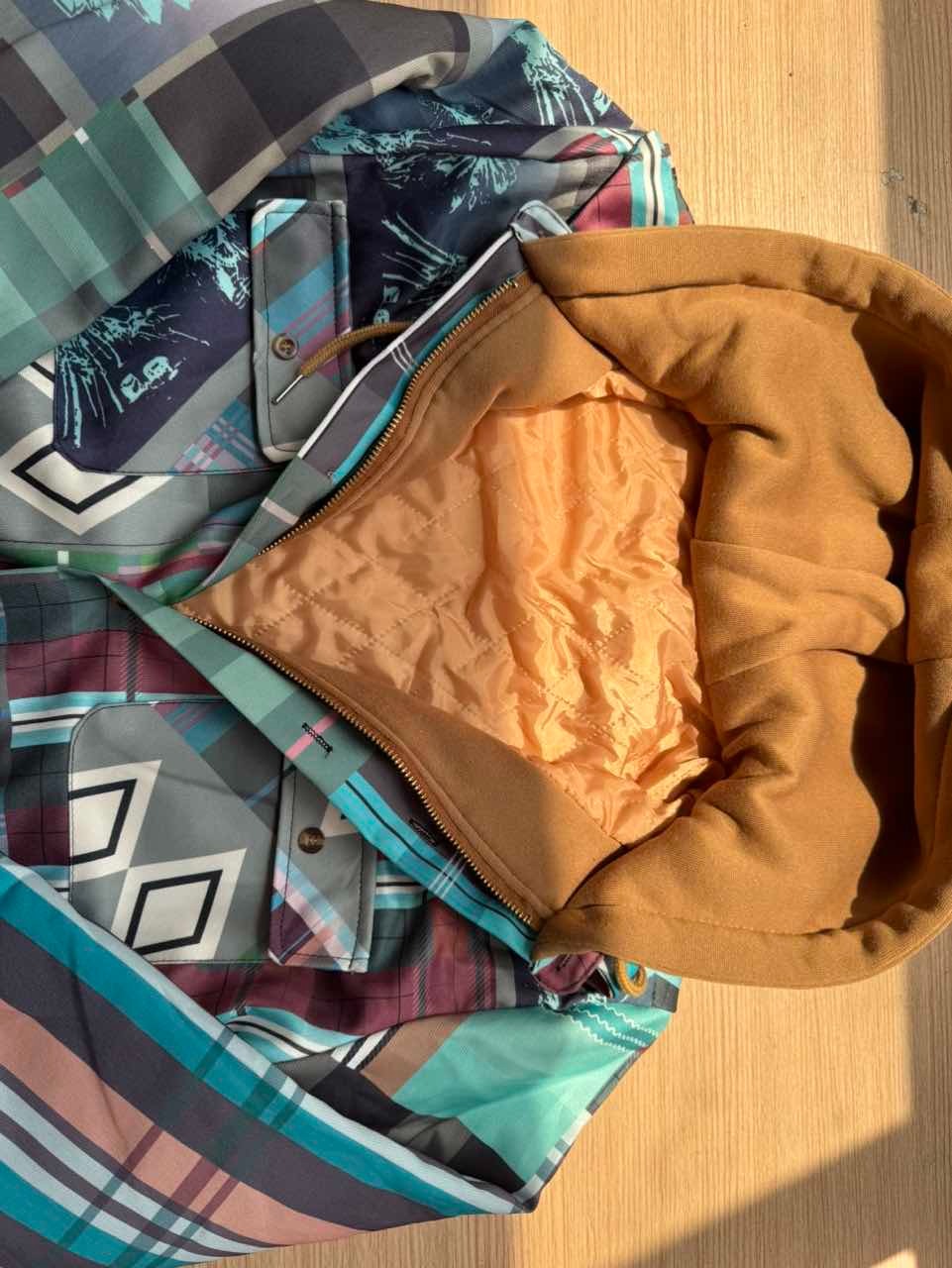 Nohr - Potiskovaná patchworková vesta s kostkovaným vzorem