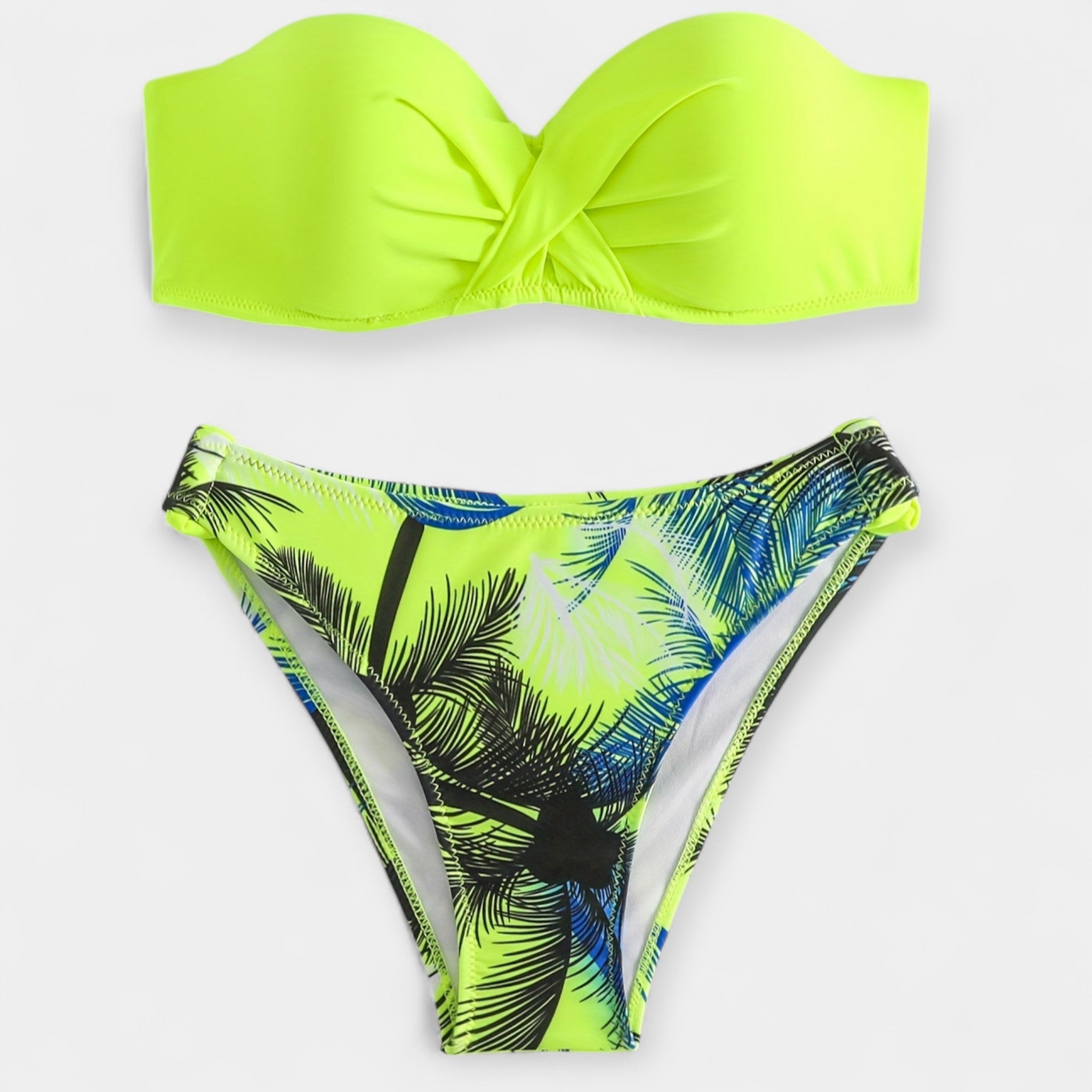 Sexet bikiny s otevřeným zadním dílem a stylem