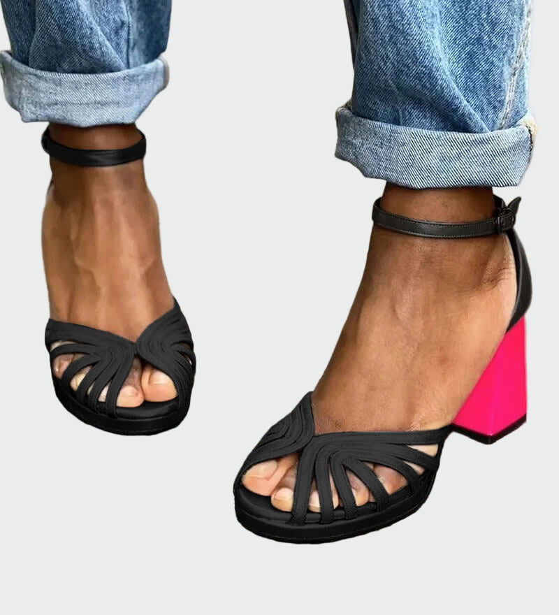 Sandály s dvoubarevnou patou