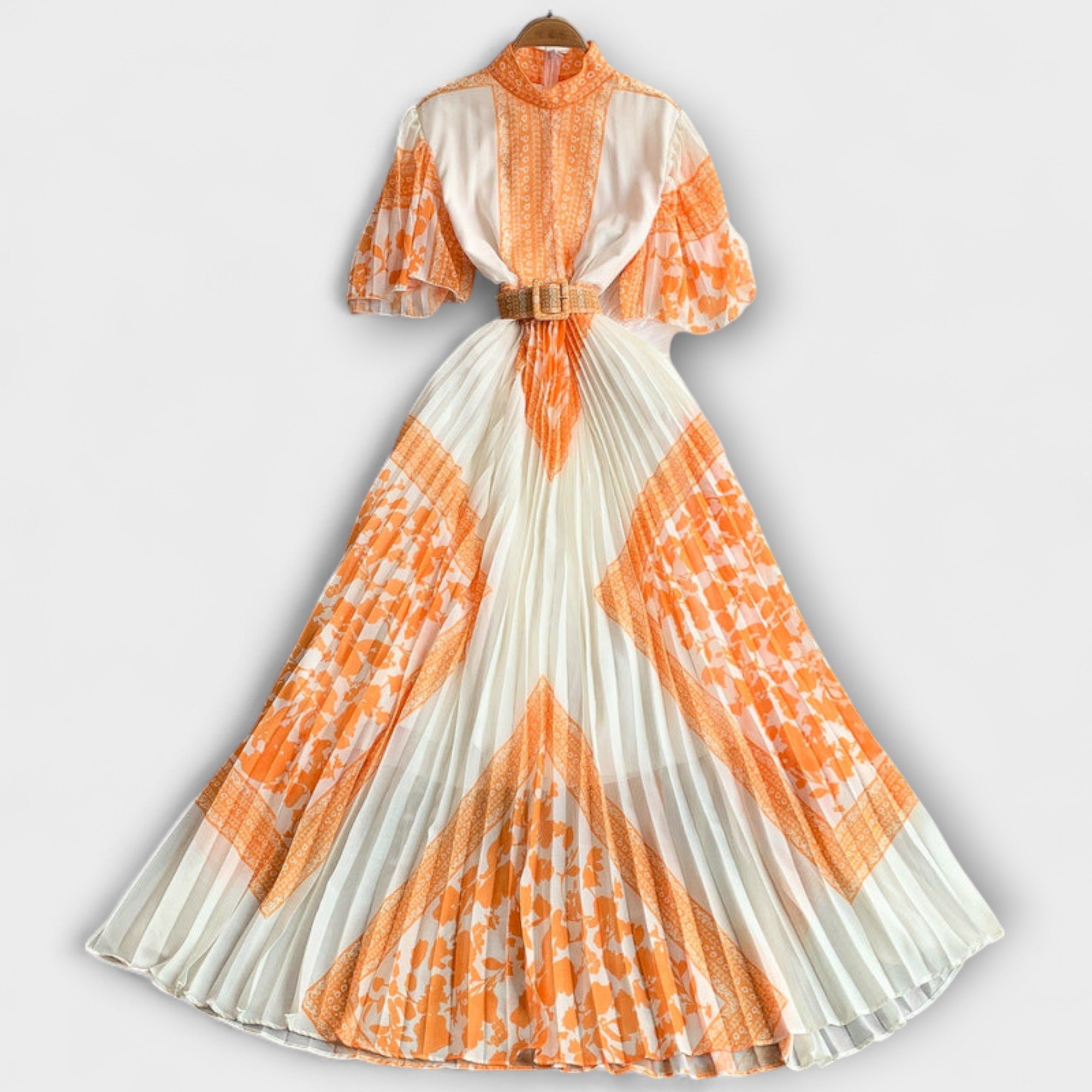 Delilah - Šaty inspirované vintage stylem