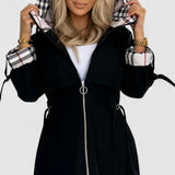 Nathalie - Trenčkot s kapucí a páskem