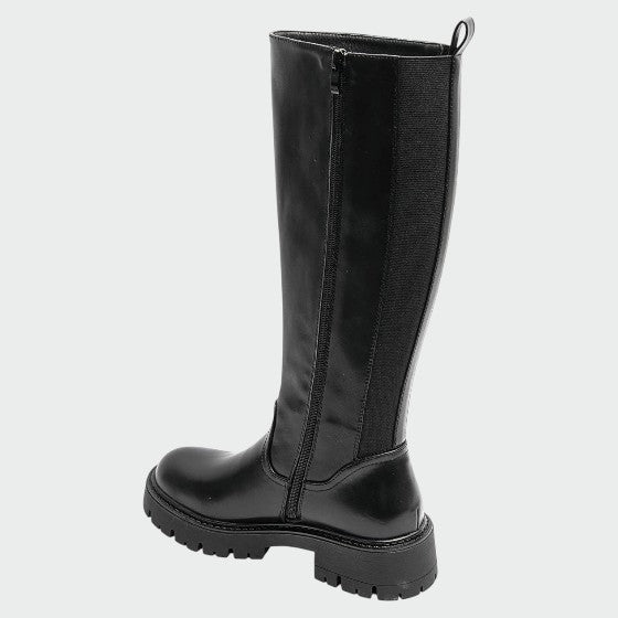 Alma – Klasické černé boty