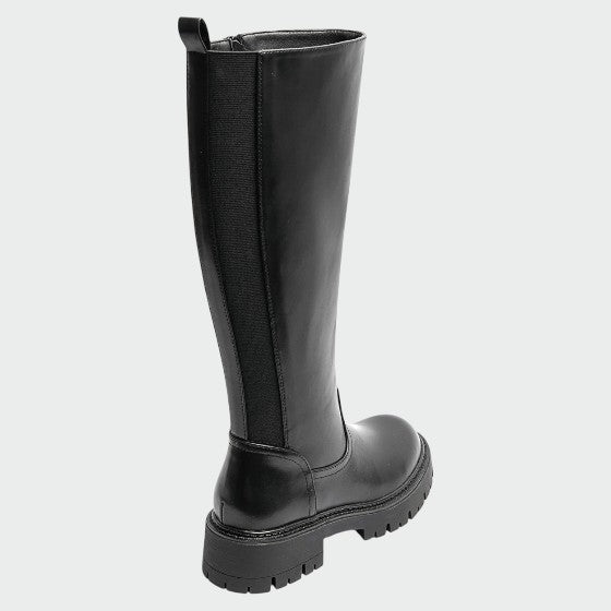 Alma – Klasické černé boty