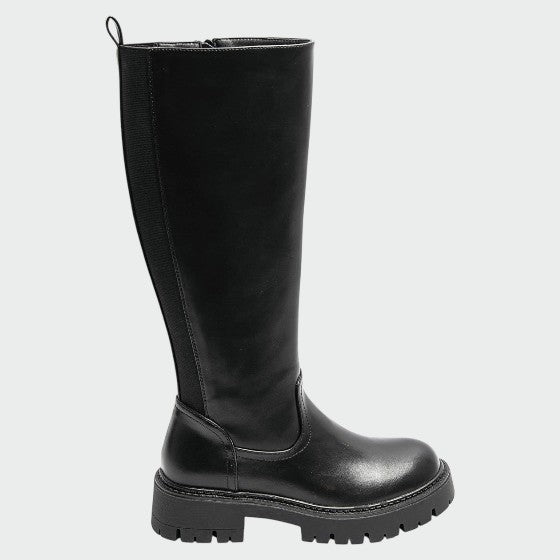 Alma – Klasické černé boty