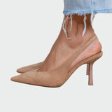 Sandály s páskem na patě